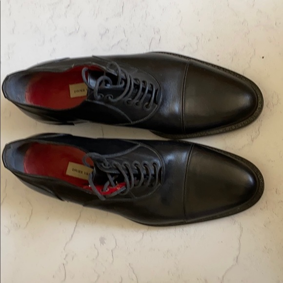 DRIES VAN NOTEN [black oxford lace up flats] - Picture 2 of 8